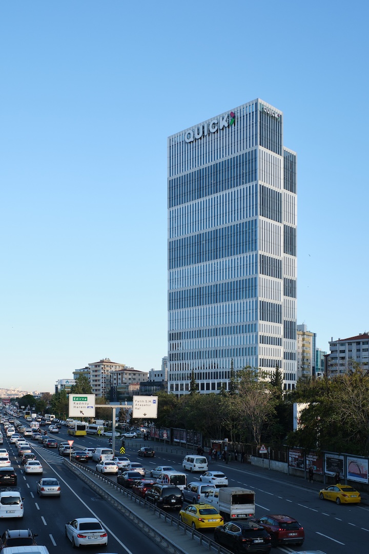 Plaza Cubes - Quick Tower